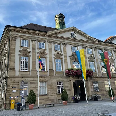 Secondhome Stuttgart: Connected Near Historic Esslingen Centre *