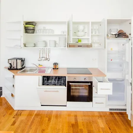 Secondhome Stuttgart - Moderne Grosse Nahe Der Hist Altstadt Von Esslingen An - Versch Groessen 8 - 11 - 19 Betten * 에즐링겐